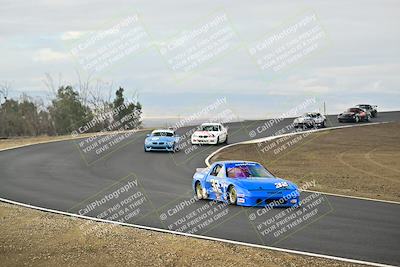 media/Jan-26-2025-CalClub SCCA (Sun) [[cfcea7df88]]/Group 1/Race/